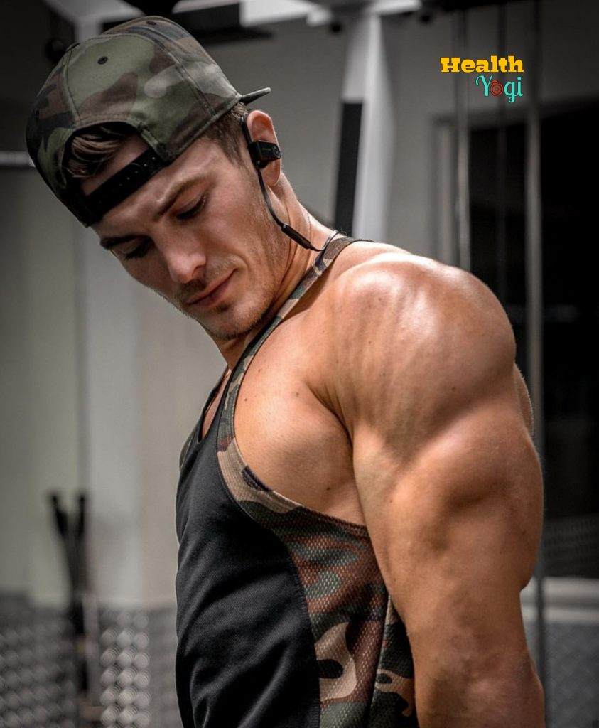 Vince Sant Bicep Photo