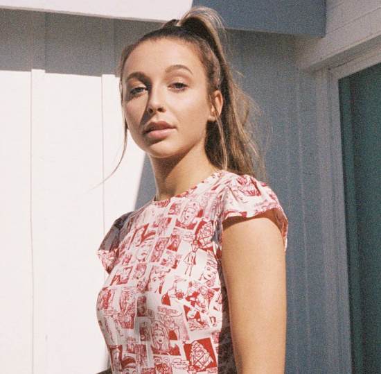 Emma Chamberlain Workout Routine and Diet Plan