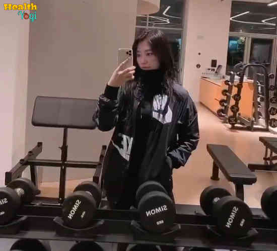 Park Shin-hye Workout Routine