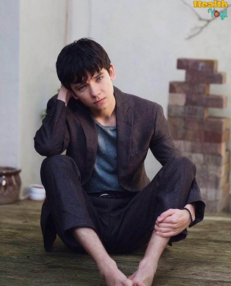 Asa Butterfield Workout Routine and Diet Plan