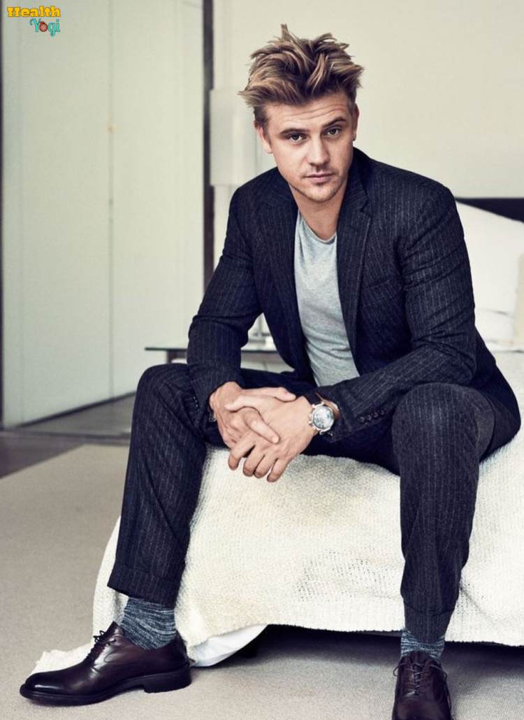 Boyd Holbrook Workout Routine and Diet Plan
