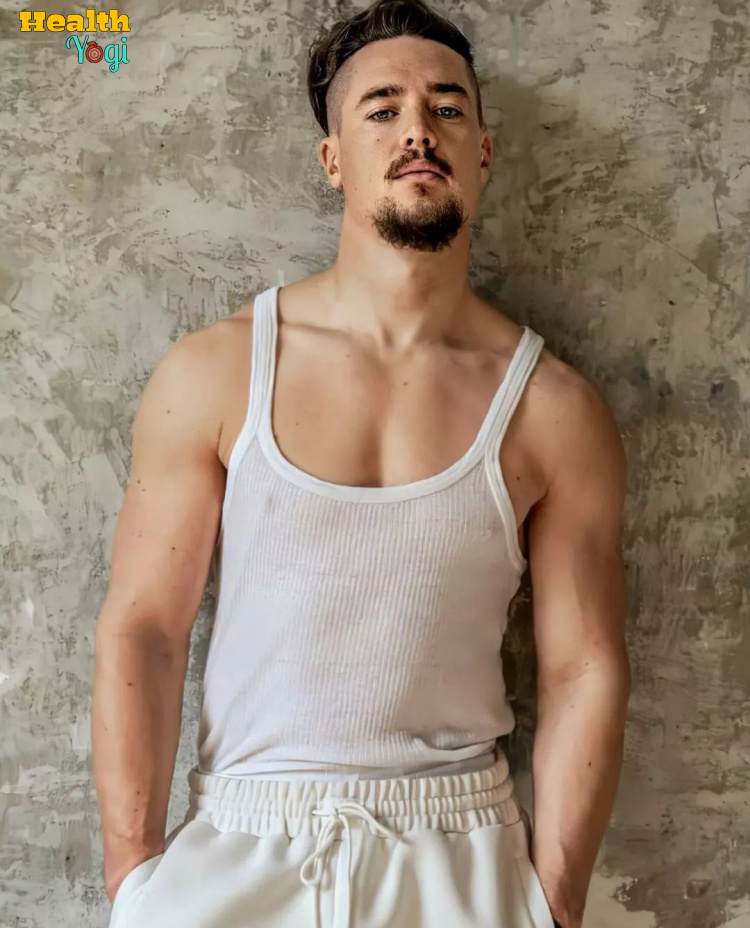 Alexander Dreymon Workout Routine and Diet Plan